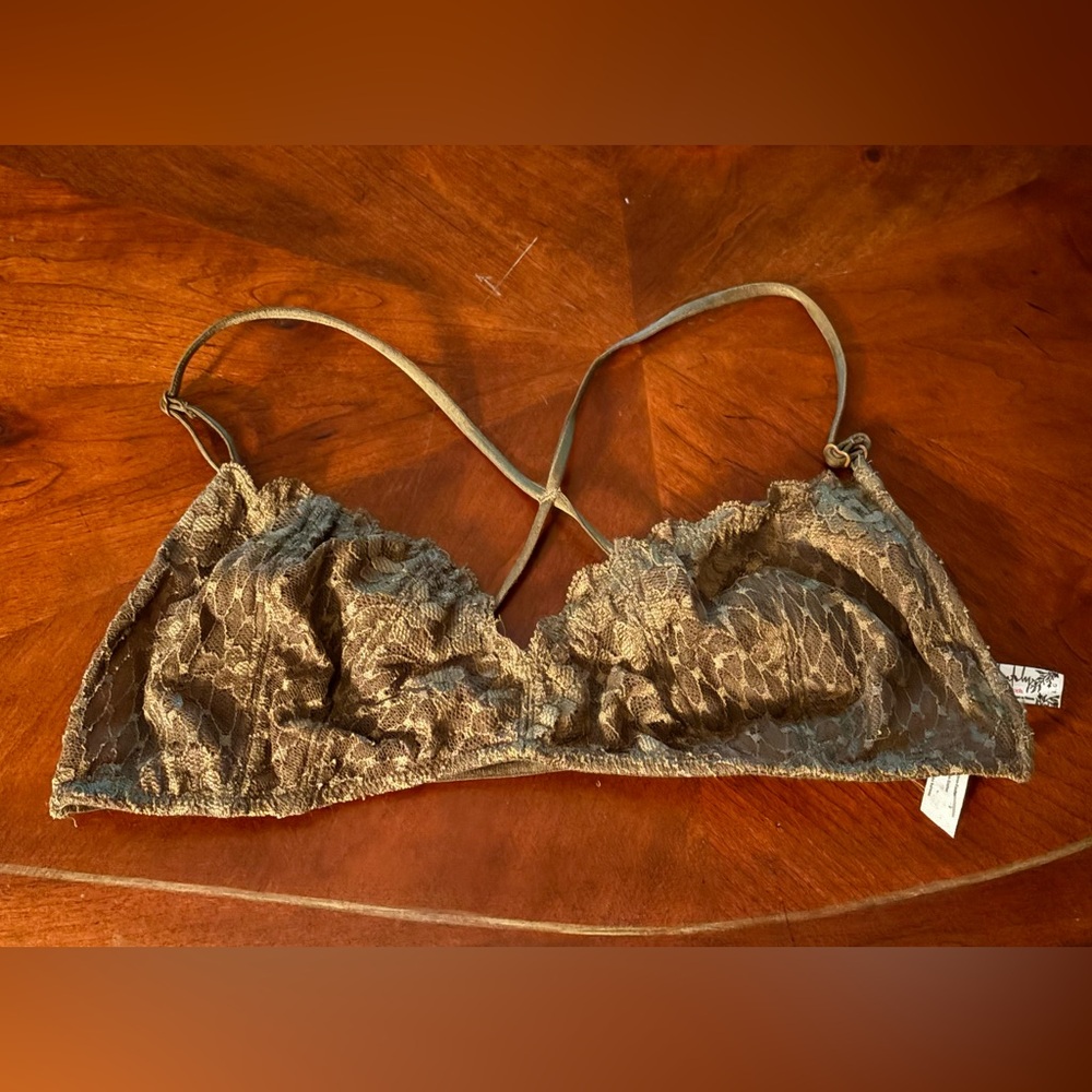 NWT Free People Intimately lace Bralette